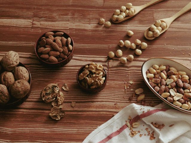 Quand récolter les noix et noisettes du jardin ? Dès septembre, suivez nos conseils