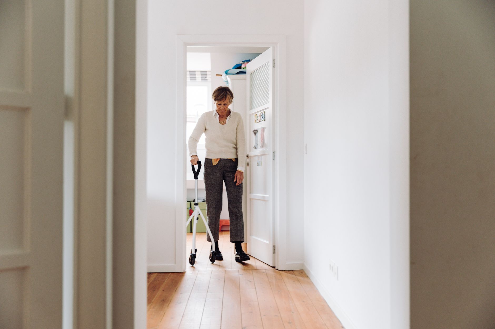 Comparatif serres urbaines vs jardins extérieurs : guide pratique